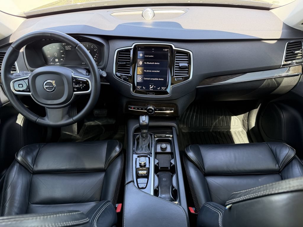 Used 2018 Volvo XC90 T6 Momentum w/ Convenience Package AWD/4WD image 10