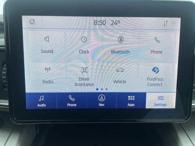 Used 2021 Ford Explorer XLT w/ Equipment Group 202A image 4