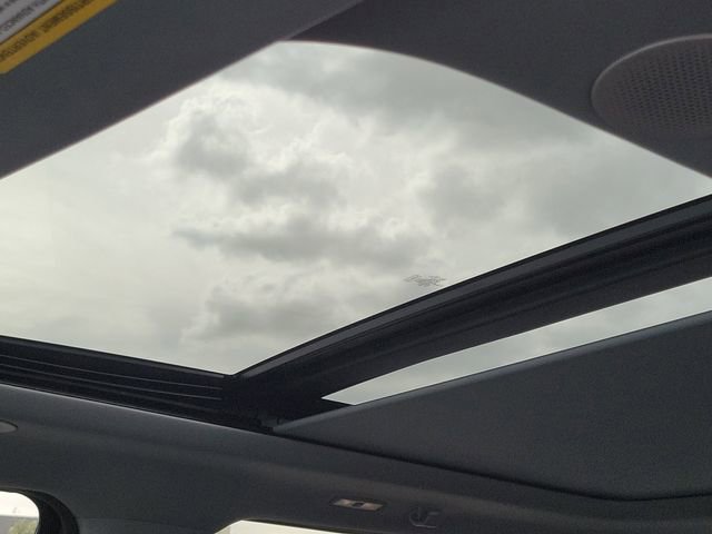 Used 2023 Ford F150 Lariat w/ Equipment Group 502A High image 20