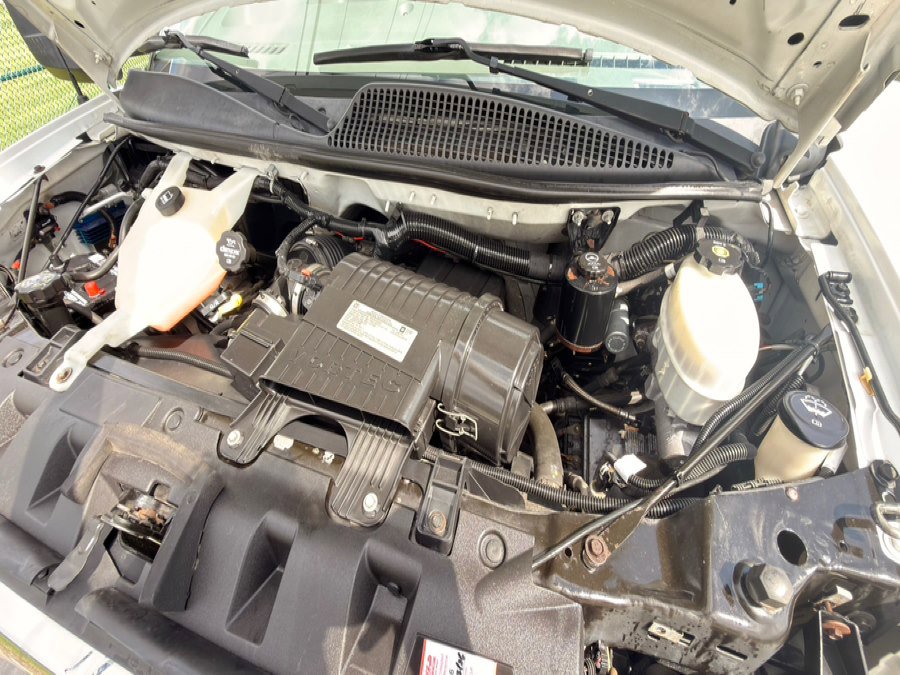 Used 2018 GMC Savana 3500 w/ Power Convenience Package image 27