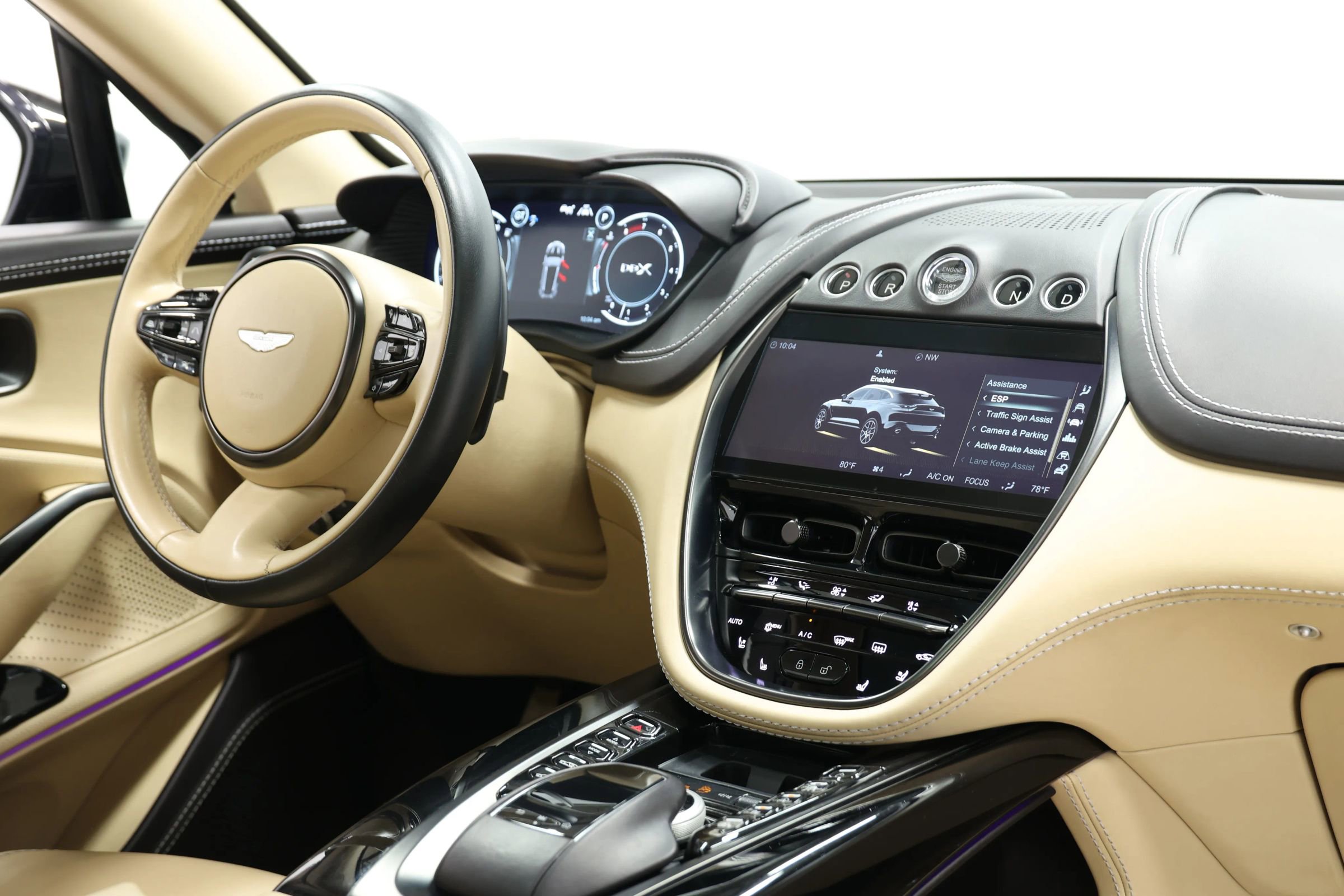 Used 2021 Aston Martin DBX image 98