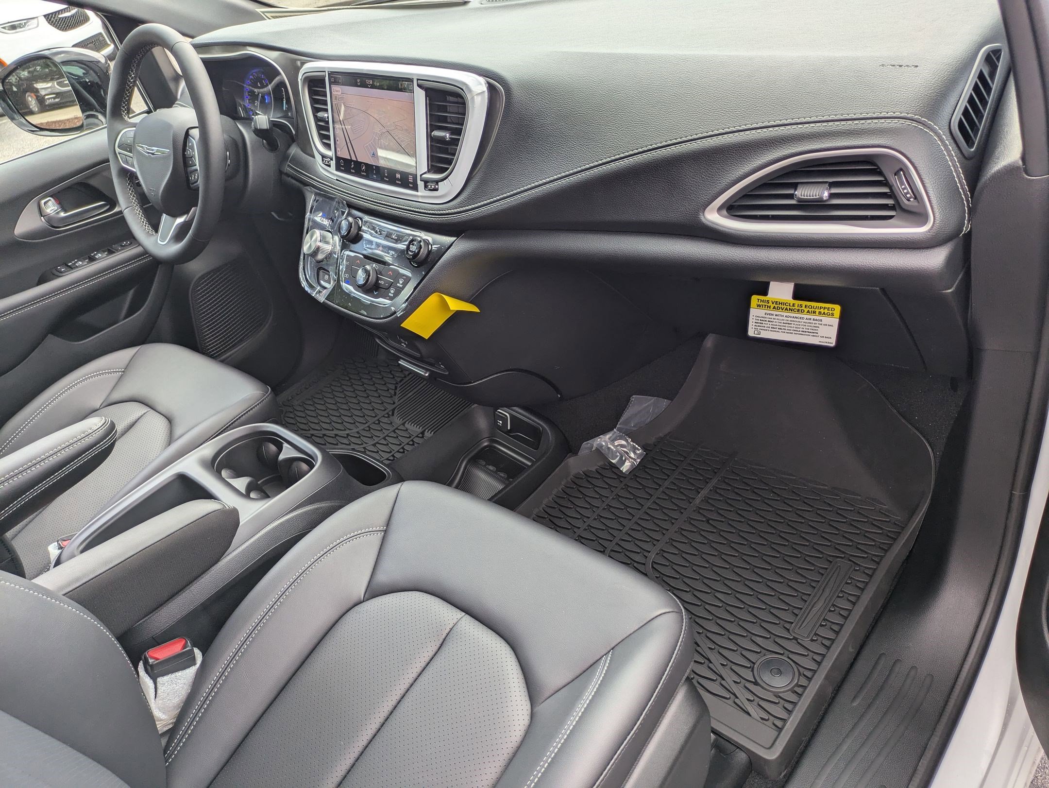 New 2026 Chrysler Pacifica Select image 29