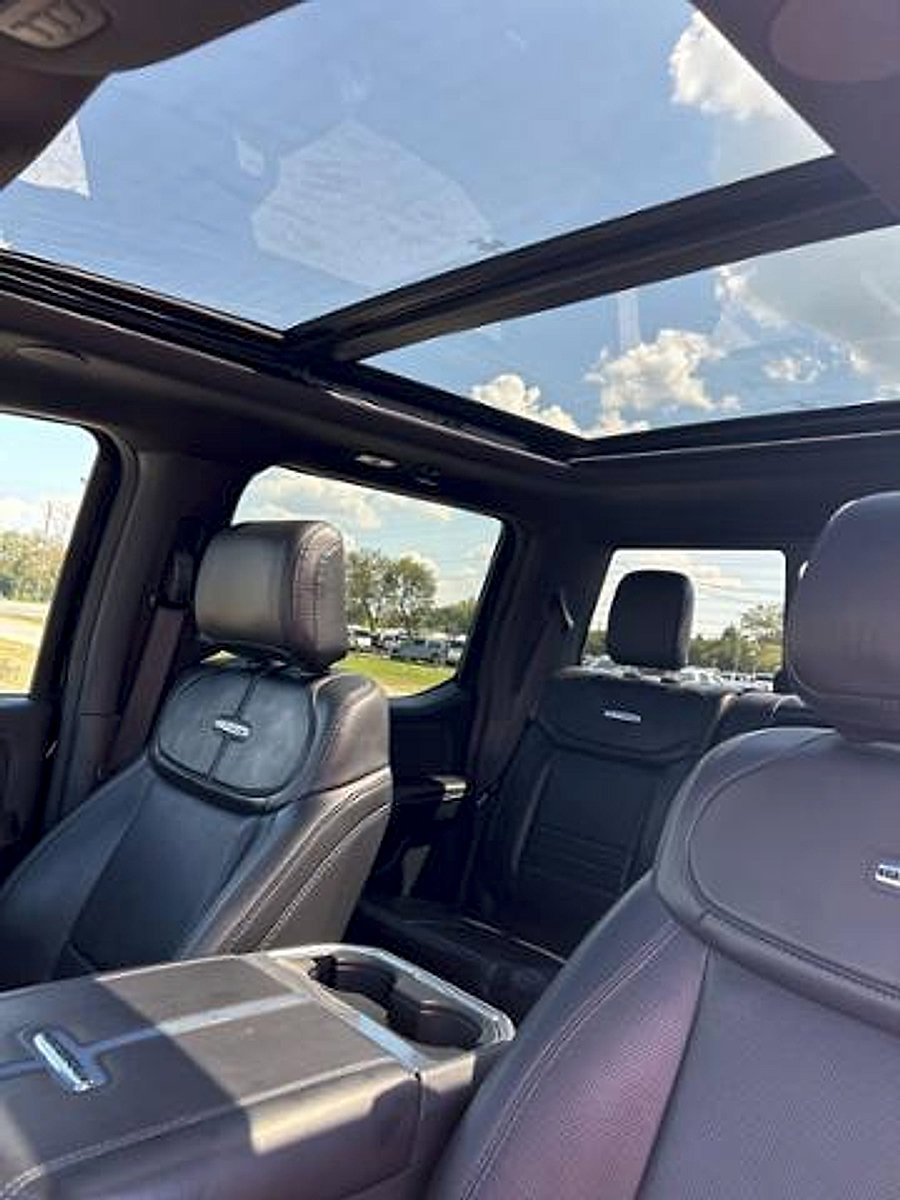 Used 2025 Ford F250 Platinum image 28