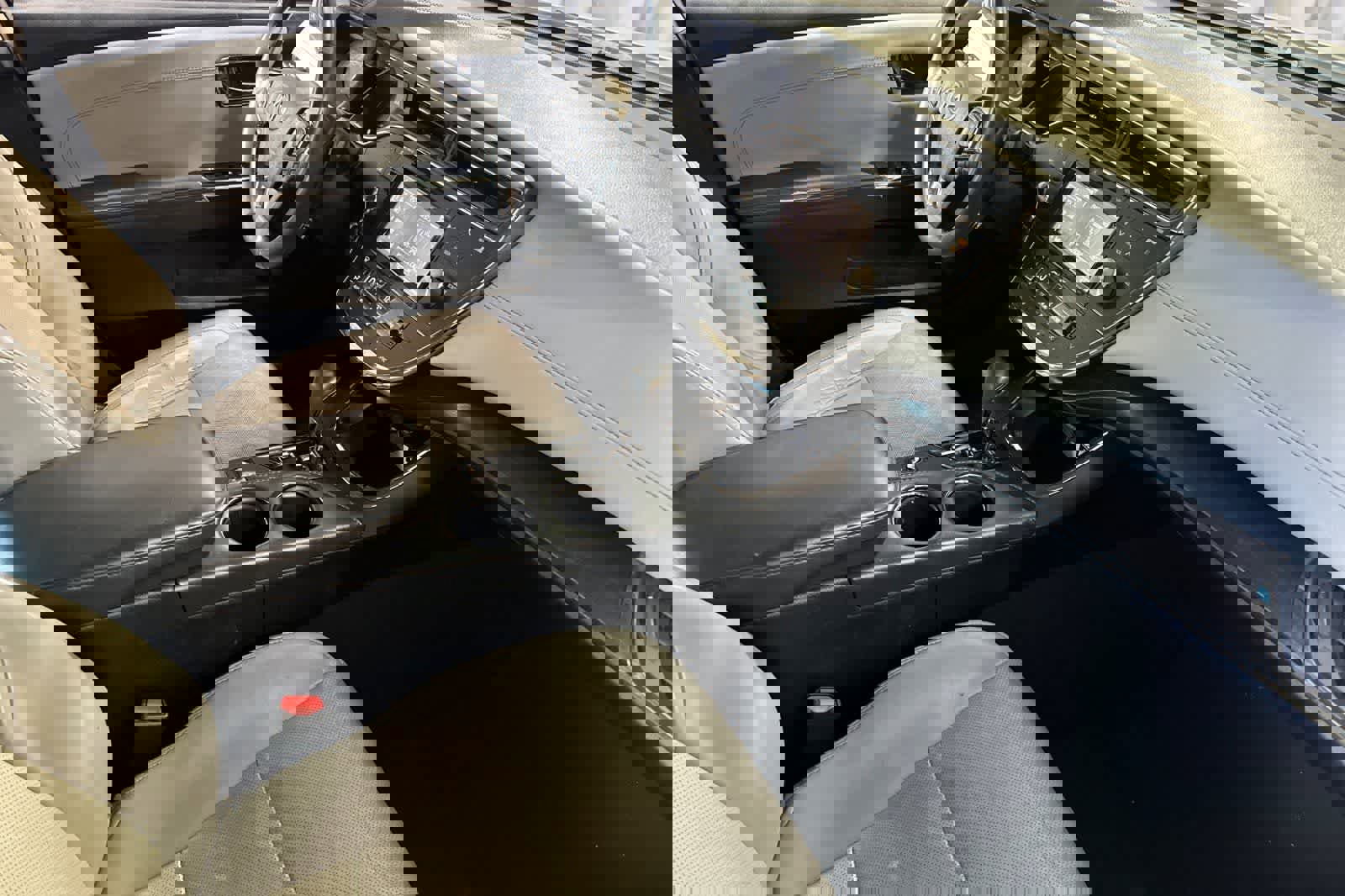 Used 2016 Toyota Avalon Limited w/ Toyota Safety Sense Package image 15