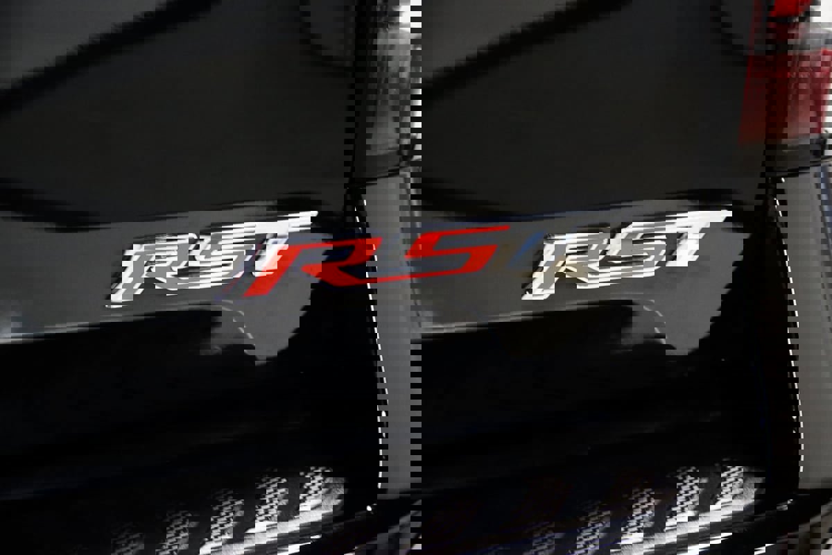 Used 2024 Chevrolet Silverado EV RST image 15