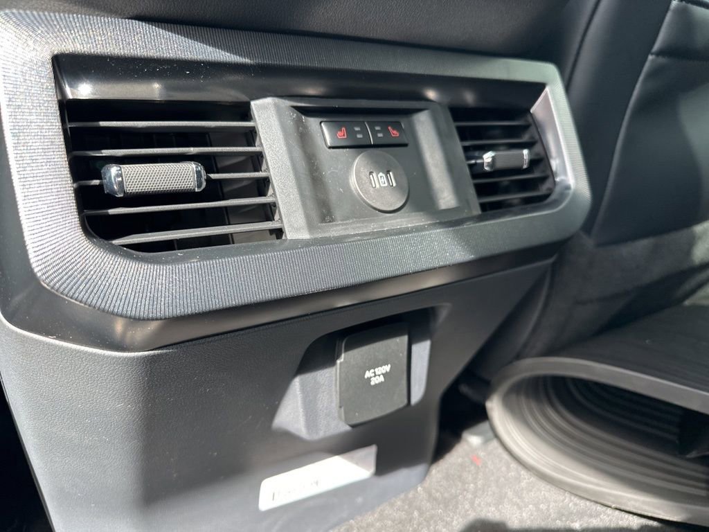 New 2026 Ford F250 Platinum image 42