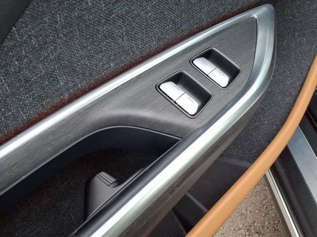 Used 2023 Lucid Air Touring image 16