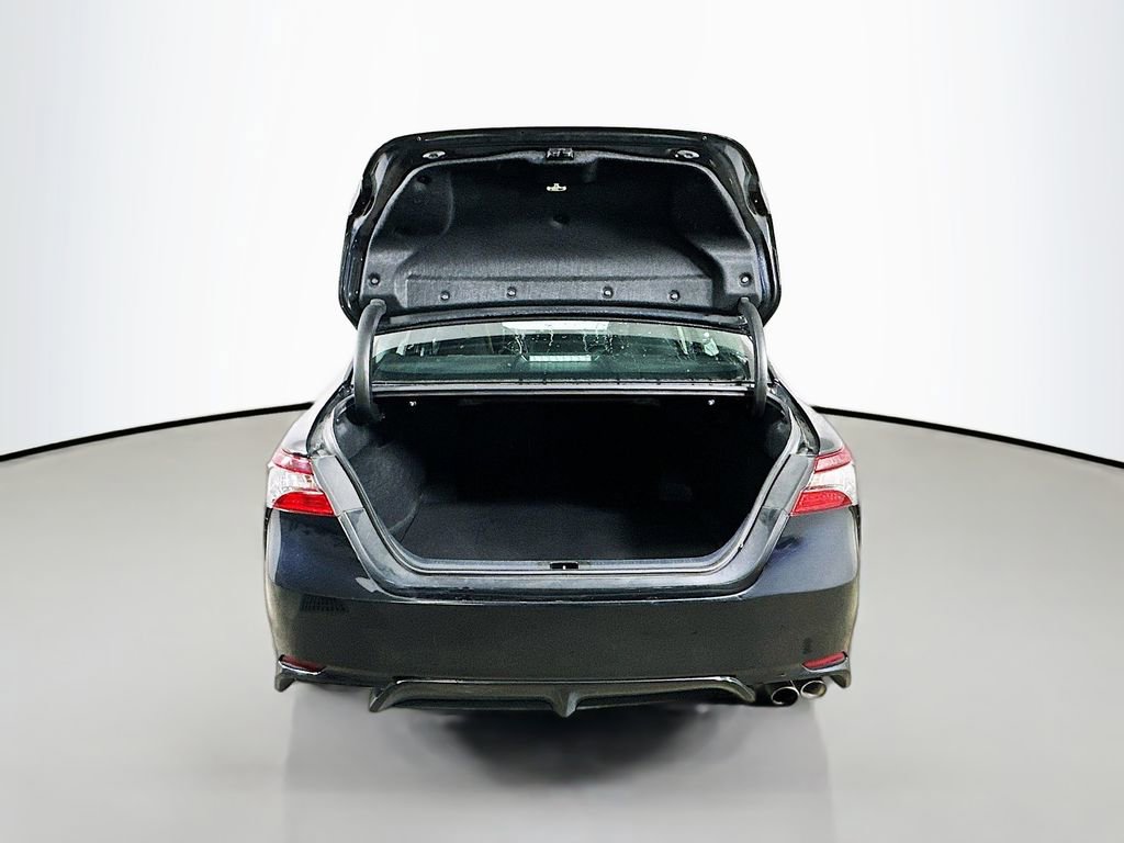 Used 2024 Toyota Camry SE FWD image 32