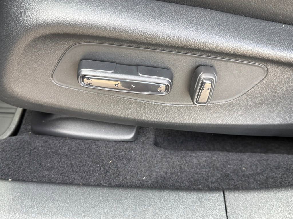 Certified 2026 Honda HR-V EX-L image 30