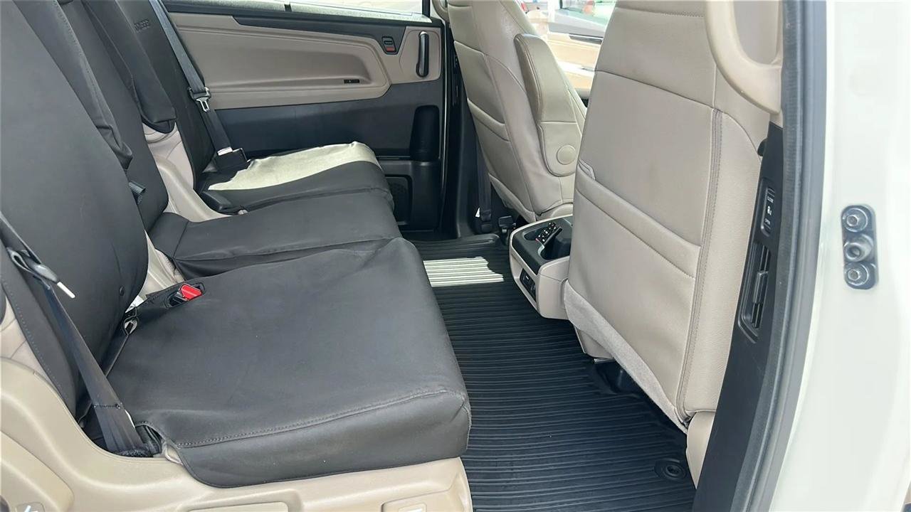 Used 2018 Honda Odyssey Elite image 29