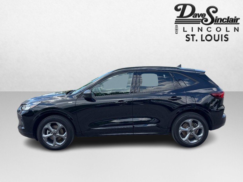 Used 2024 Ford Escape ST-Line w/ Tech Pack #1 AWD/4WD image 6