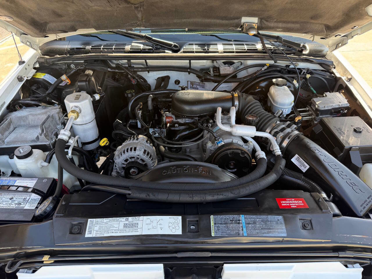 Used 2002 Chevrolet Blazer LS w/ Preferred Equipment Group AWD/4WD image 23