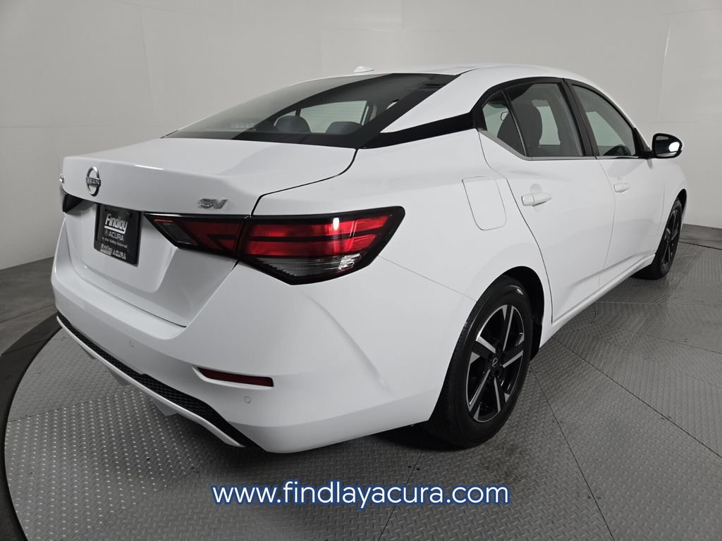 Used 2024 Nissan Sentra SV FWD image 7