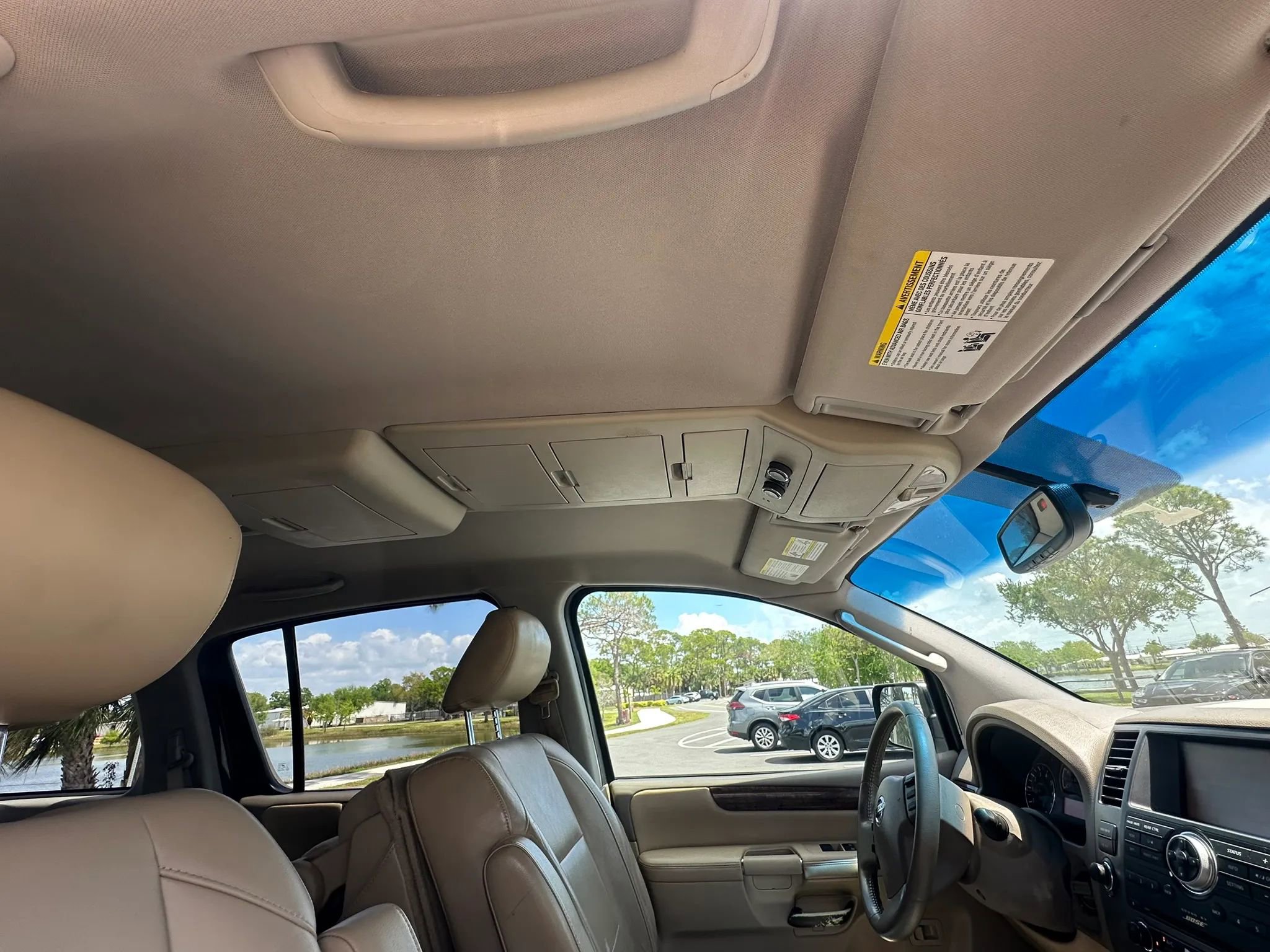 Used 2011 Nissan Armada SL image 16