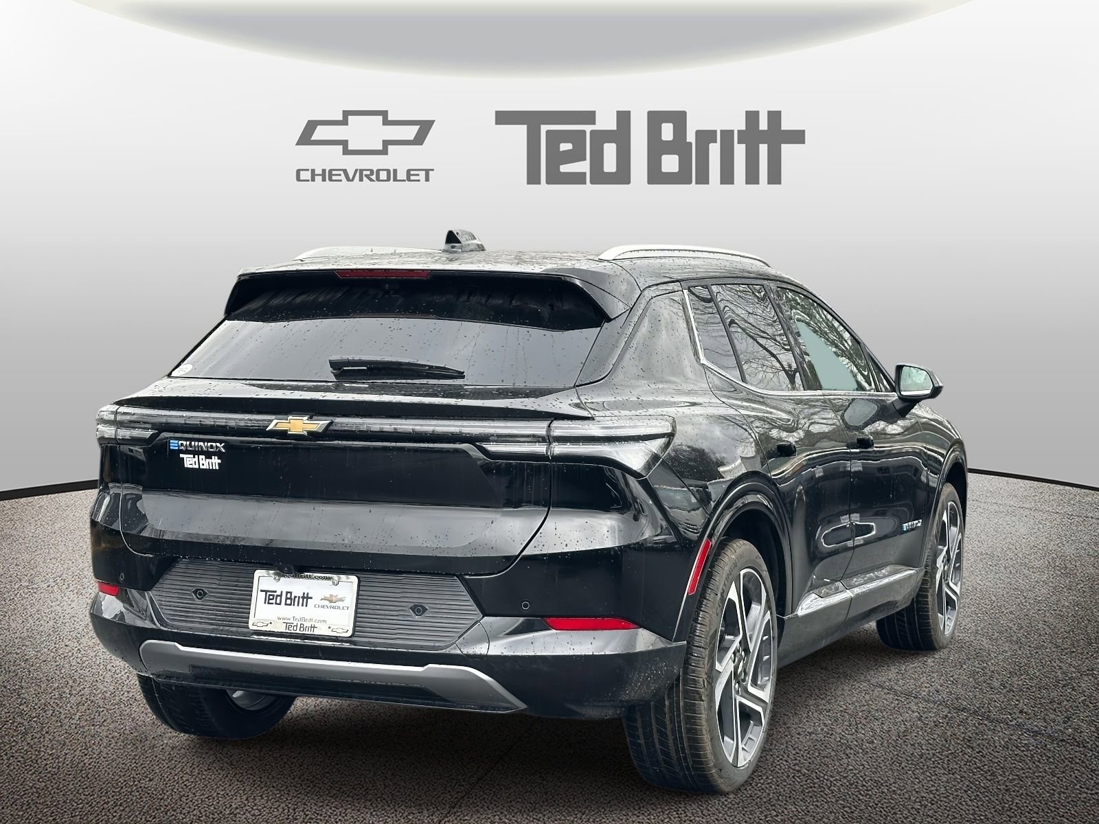 New 2026 Chevrolet Equinox EV LT w/ Convenience Package II image 4