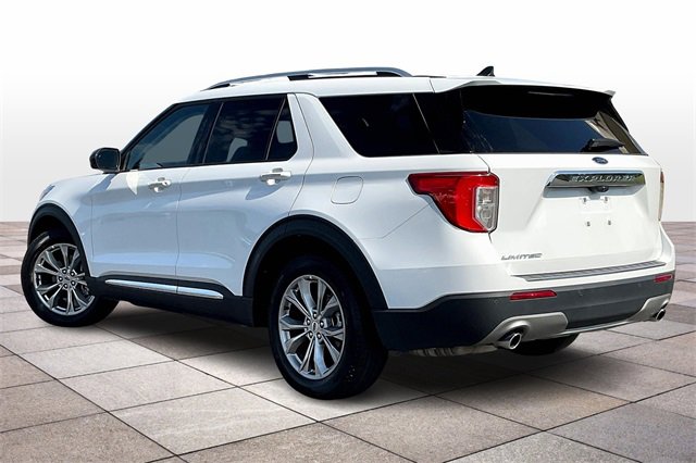 Certified 2024 Ford Explorer Limited image 2