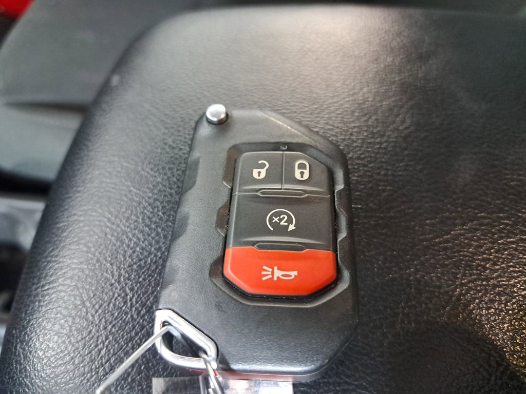 Used 2023 Jeep Wrangler Sport S image 25