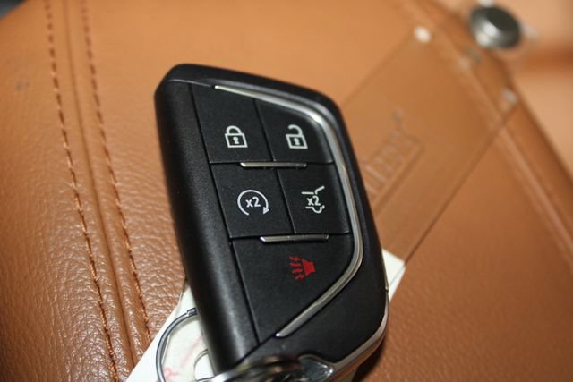 Certified 2024 Cadillac XT4 Sport AWD/4WD image 22