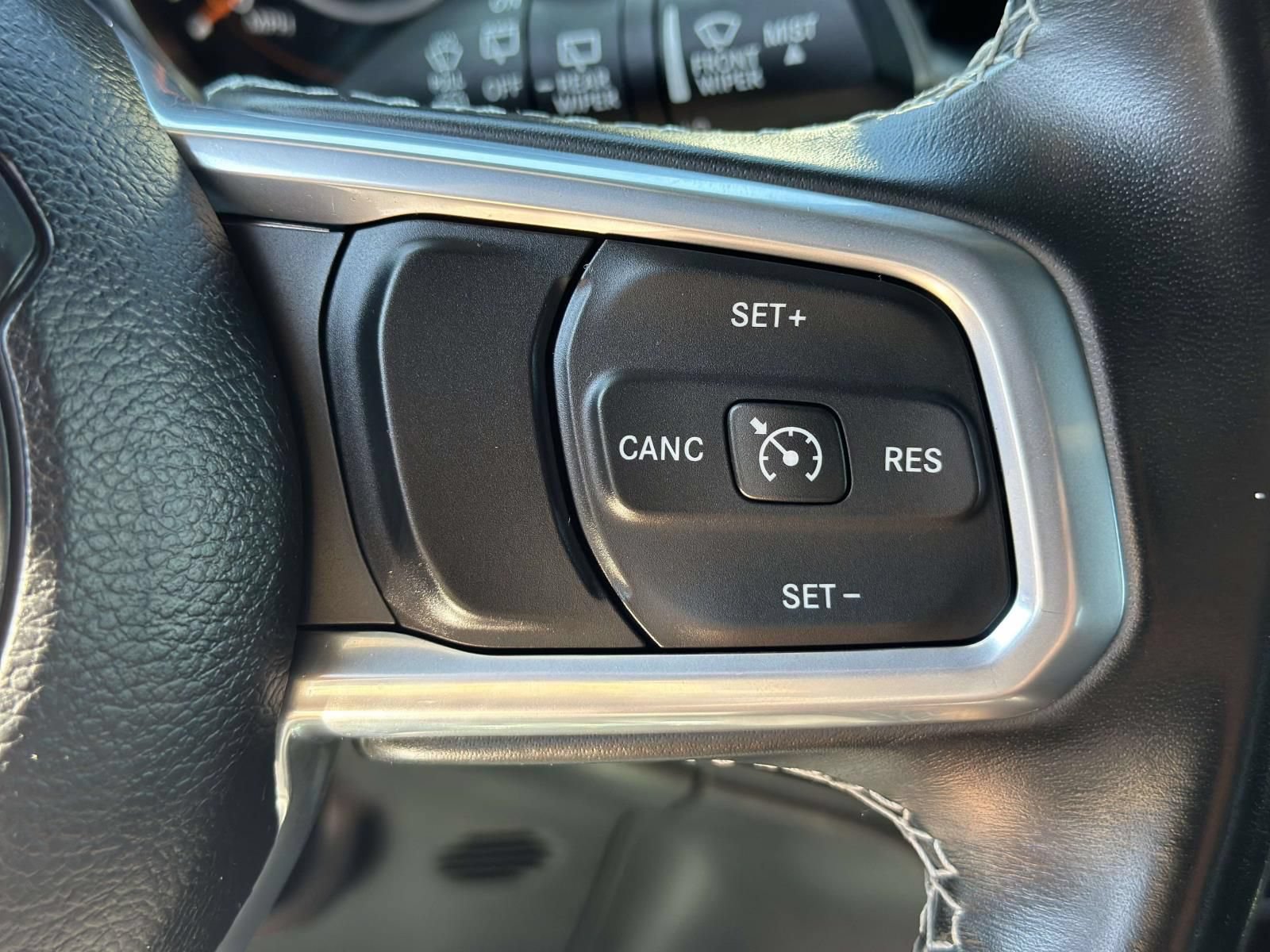 Used 2021 Jeep Wrangler Unlimited Sahara w/ LED Lighting Group AWD/4WD image 18