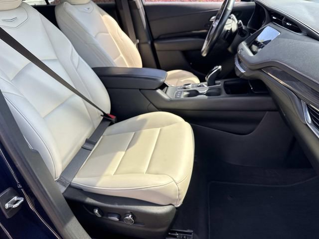 Used 2020 Cadillac XT4 Sport image 9