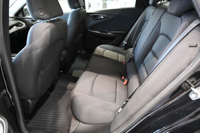 Used 2024 Chevrolet Malibu RS FWD image 11
