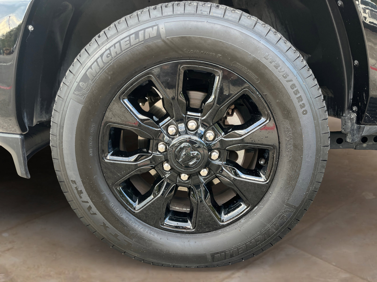 Used 2022 RAM 3500 Limited image 25