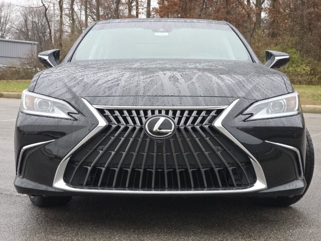 New 2025 Lexus ES 350 Luxury image 3