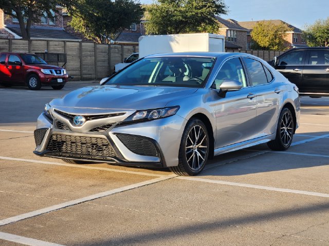 Used 2023 Toyota Camry SE FWD image 10