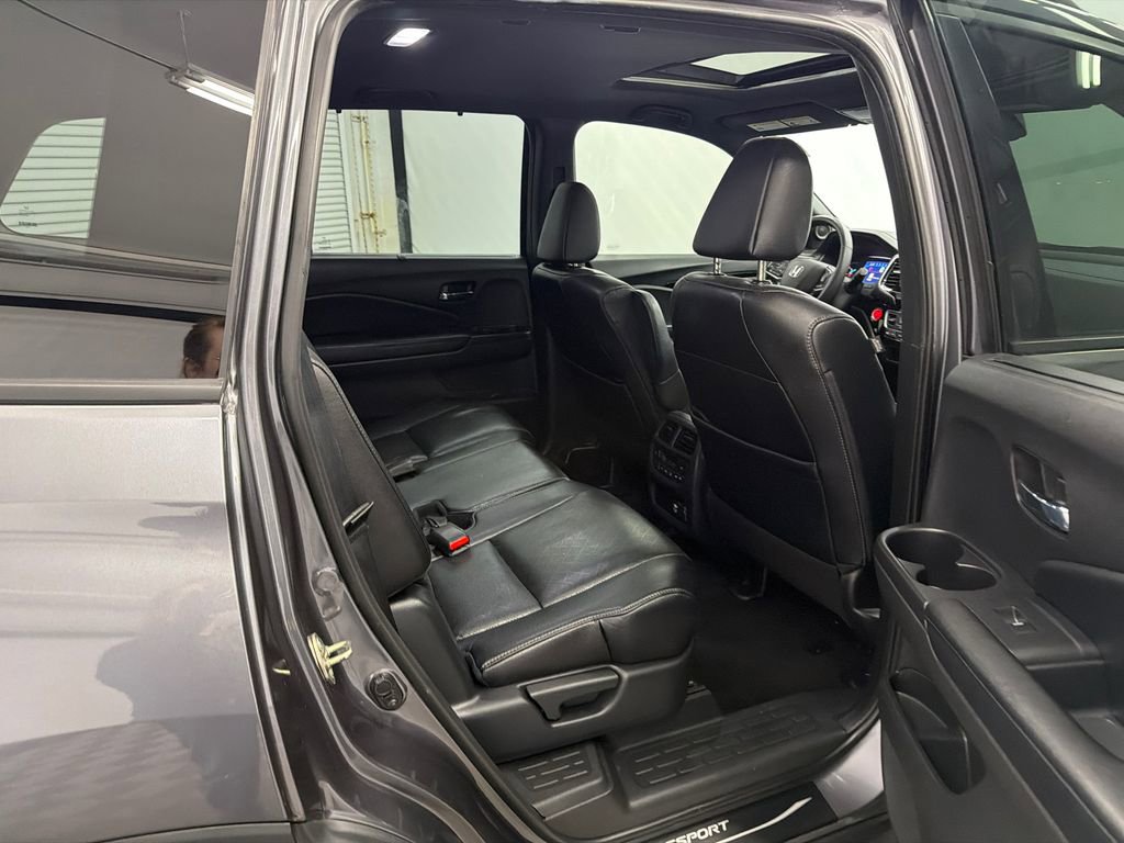 Used 2019 Honda Passport Touring image 17