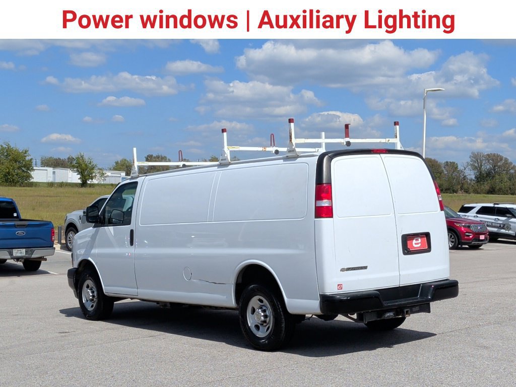 Used 2022 Chevrolet Express 2500 Extended w/ Driver Convenience Package RWD image 6