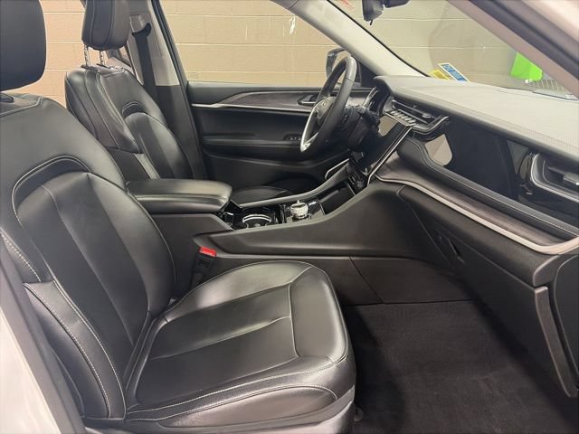 Used 2023 Jeep Grand Cherokee 4WD 4xe image 14