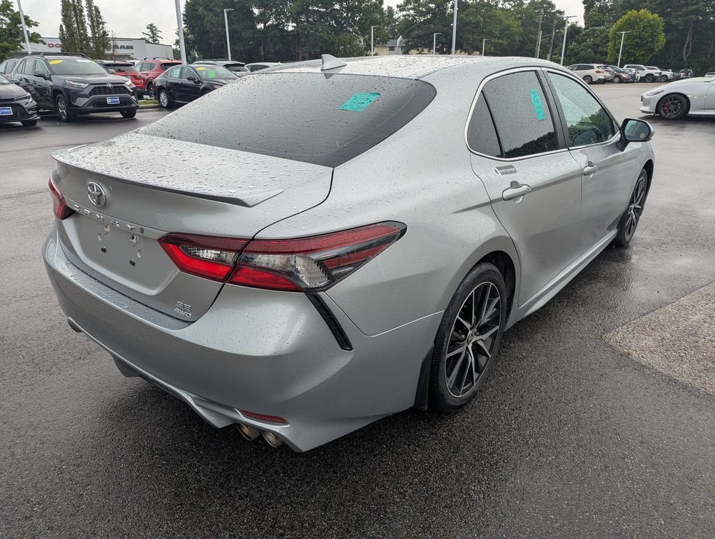 Used 2023 Toyota Camry SE w/ Cold Weather Package AWD/4WD image 6