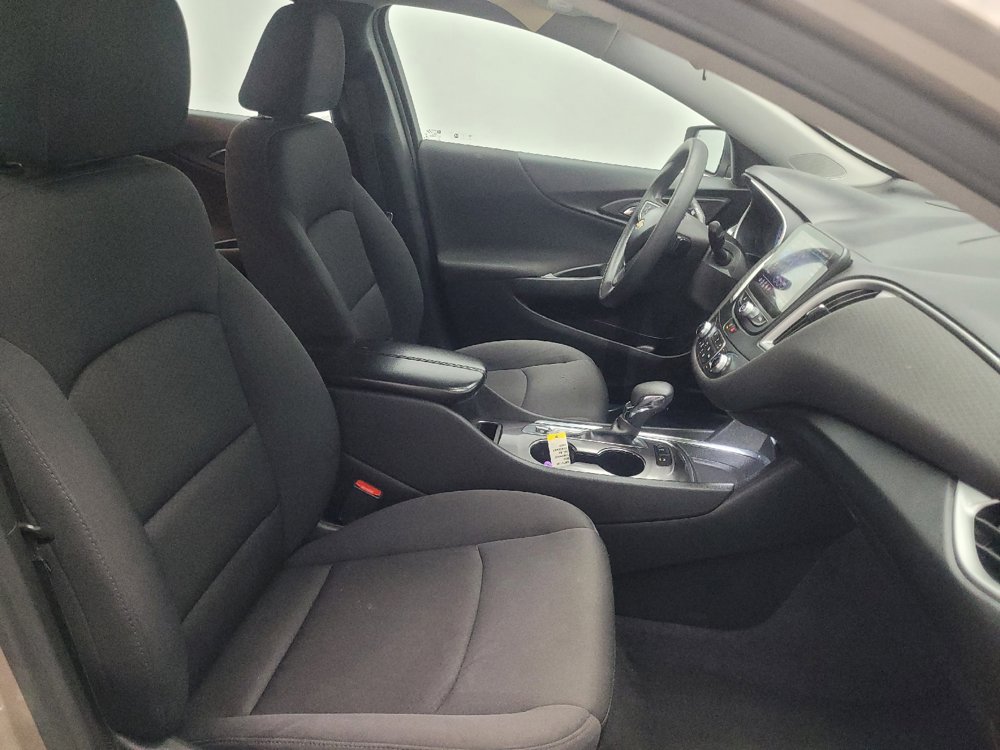 Used 2023 Chevrolet Malibu LT w/ Driver Confidence Package FWD image 21
