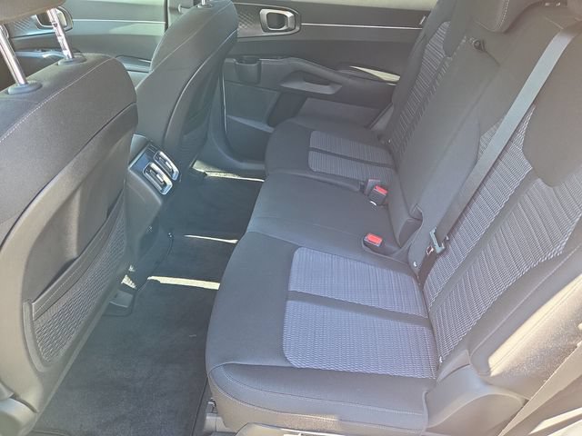 Certified 2026 Kia Sorento LX FWD image 12