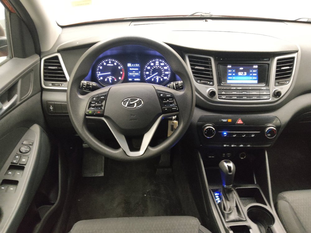 Used 2017 Hyundai Tucson SE w/ SE Popular Package 02 FWD image 22