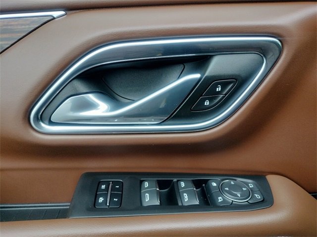 Used 2023 Chevrolet Suburban High Country image 42