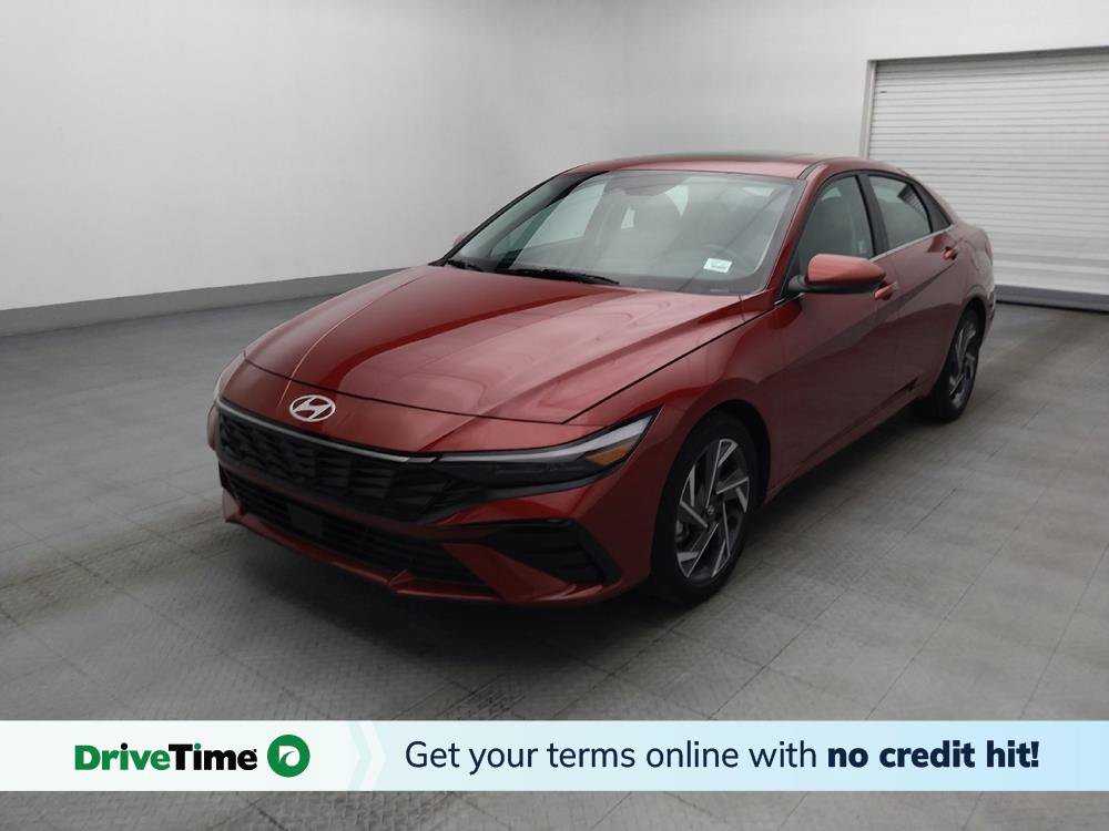 Used 2025 Hyundai Elantra SEL FWD image 1