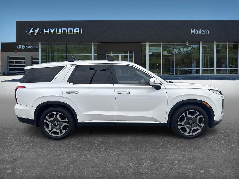 Certified 2025 Hyundai Palisade SEL image 4