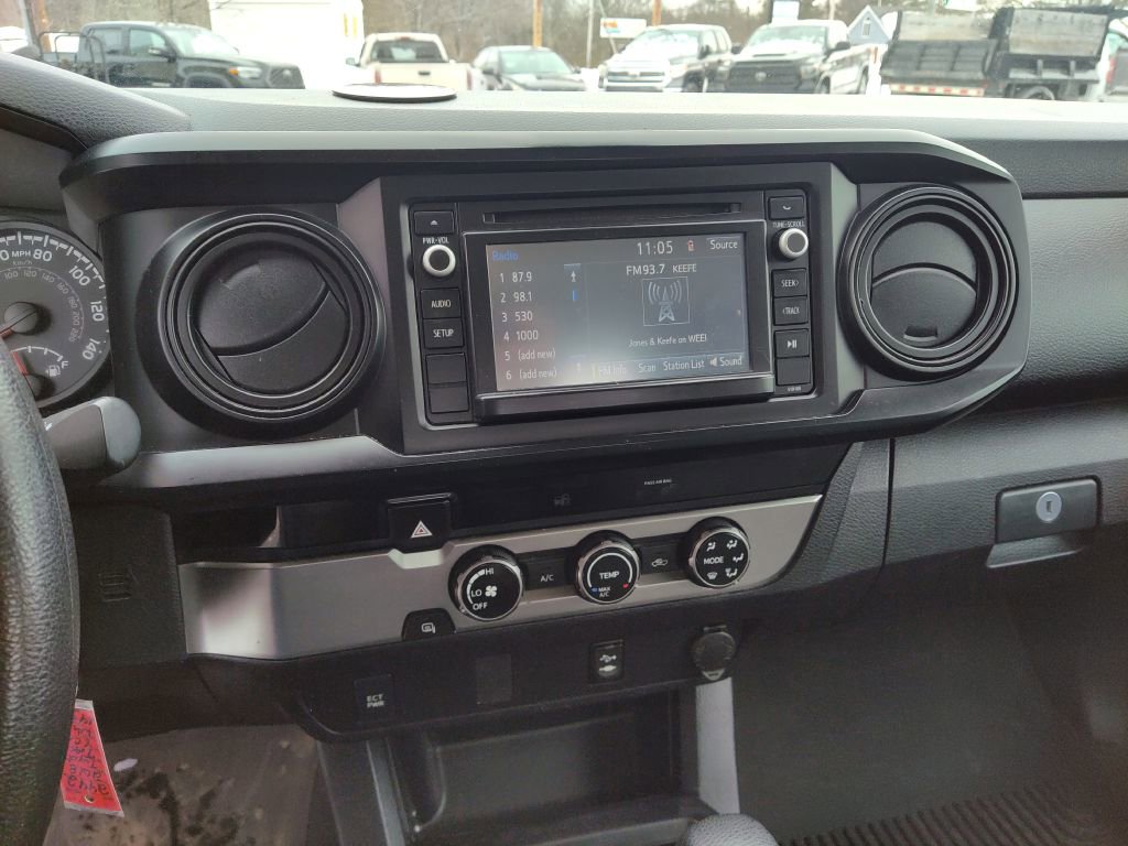 Used 2018 Toyota Tacoma SR RWD image 21