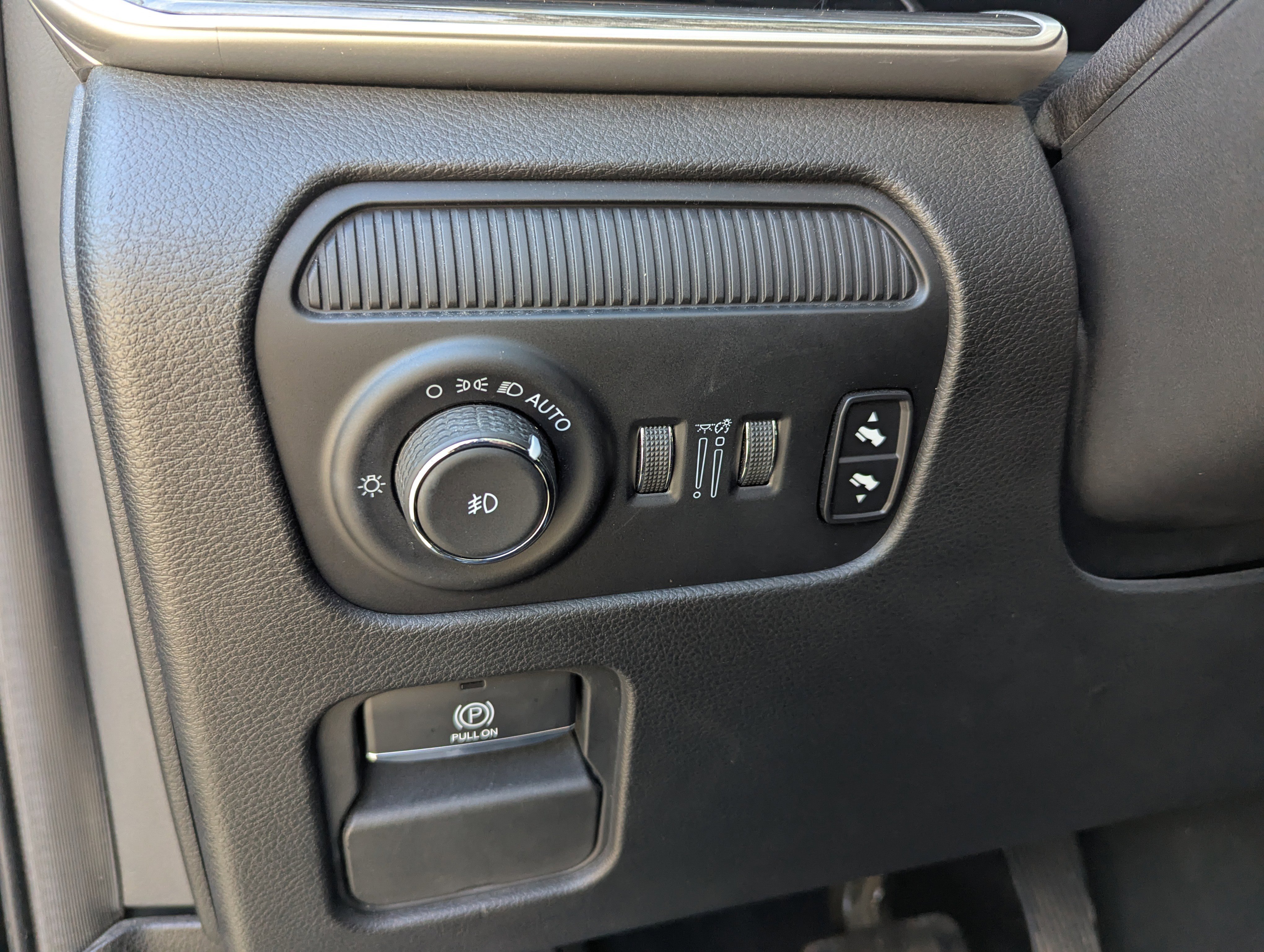 Used 2022 Jeep Wagoneer Series III w/ Premium Group I image 21