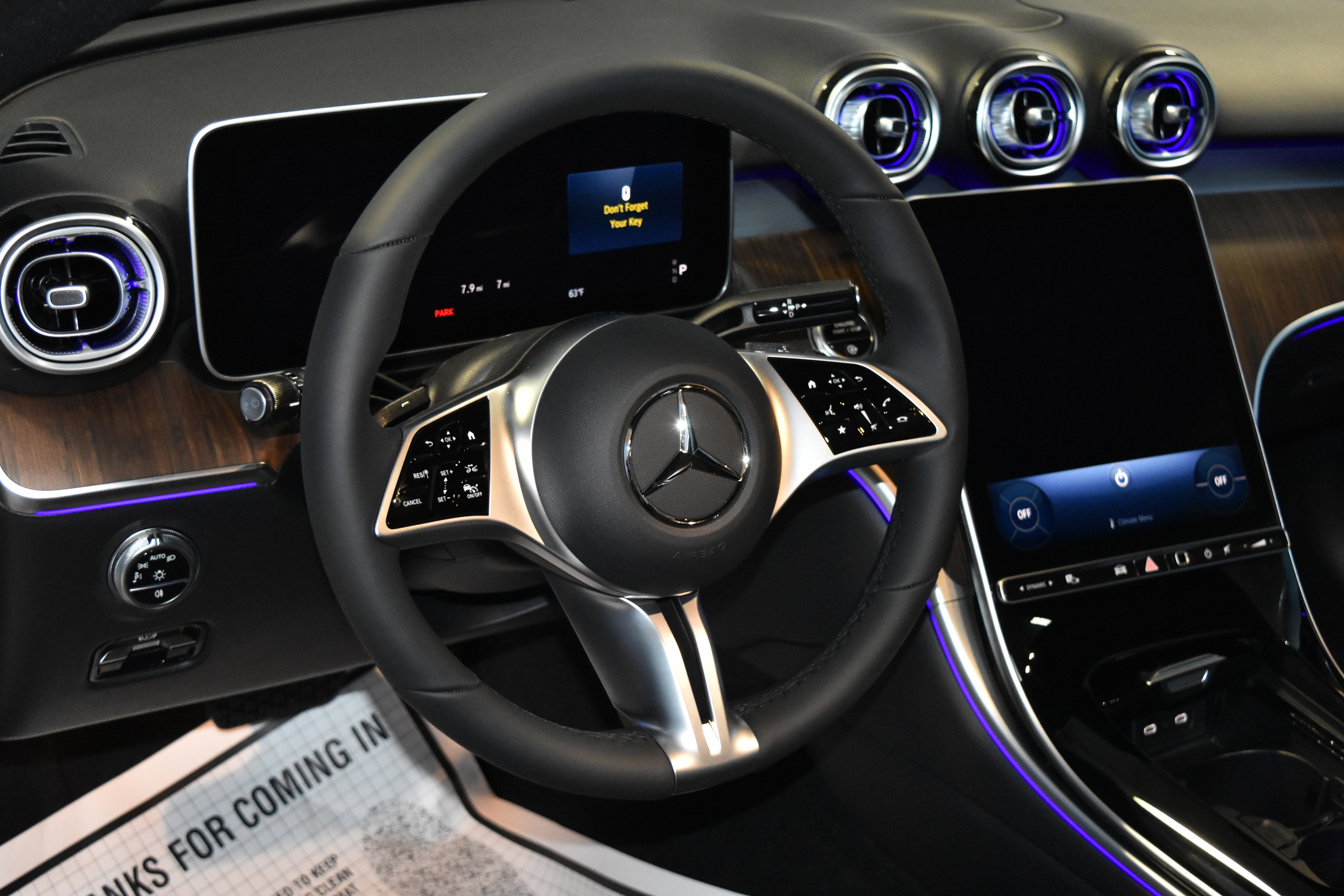 New 2025 Mercedes-Benz C 300 4MATIC Sedan image 2