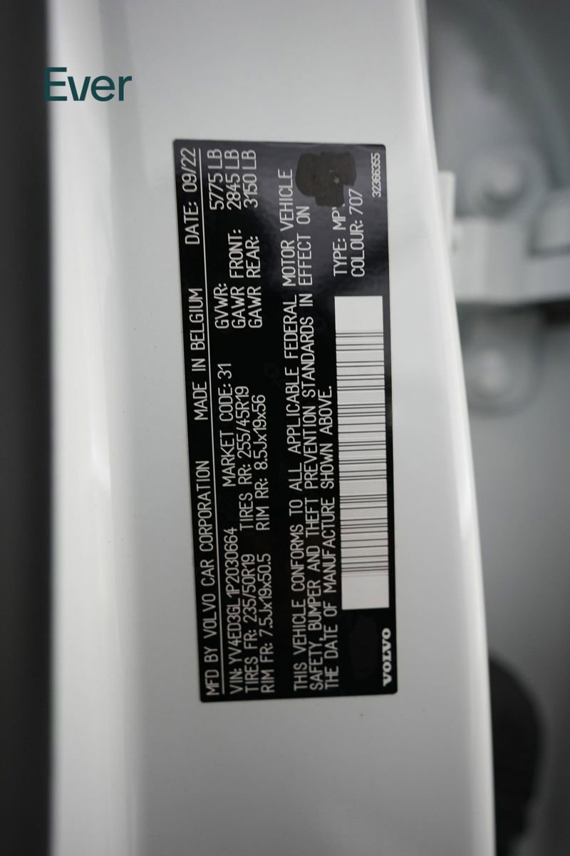 Used 2023 Volvo C40 P8 Recharge Plus AWD/4WD image 29