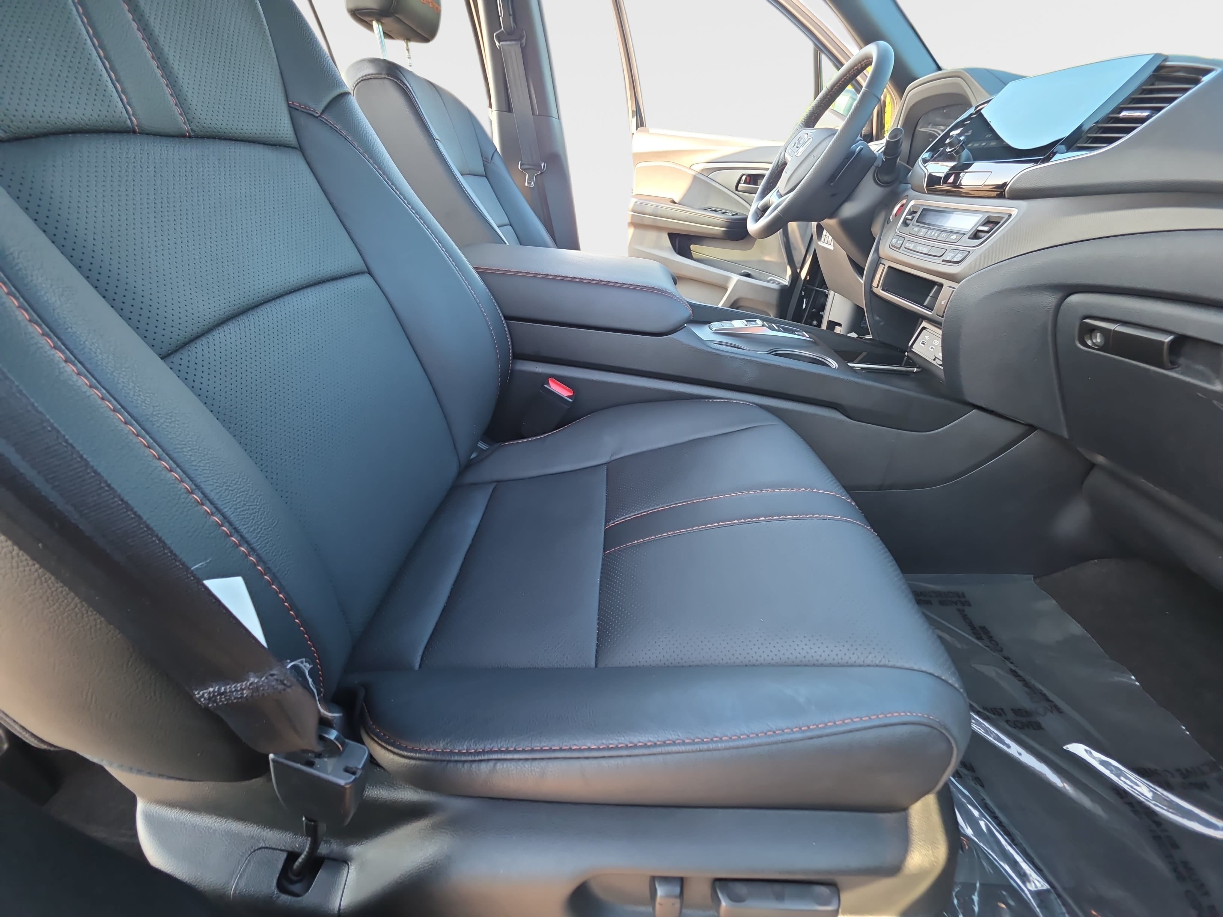 Used 2024 Honda Passport TrailSport image 10