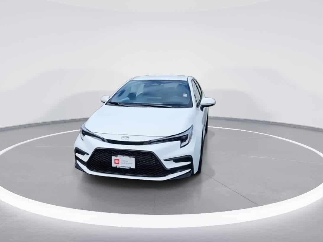Certified 2025 Toyota Corolla SE FWD image 3