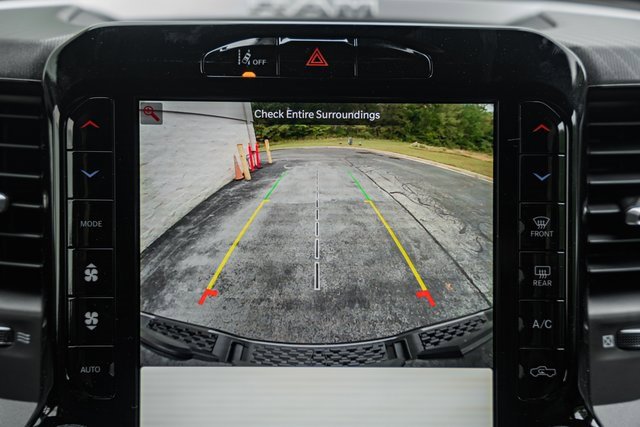 New 2026 RAM 1500 4x4 Crew Cab image 40