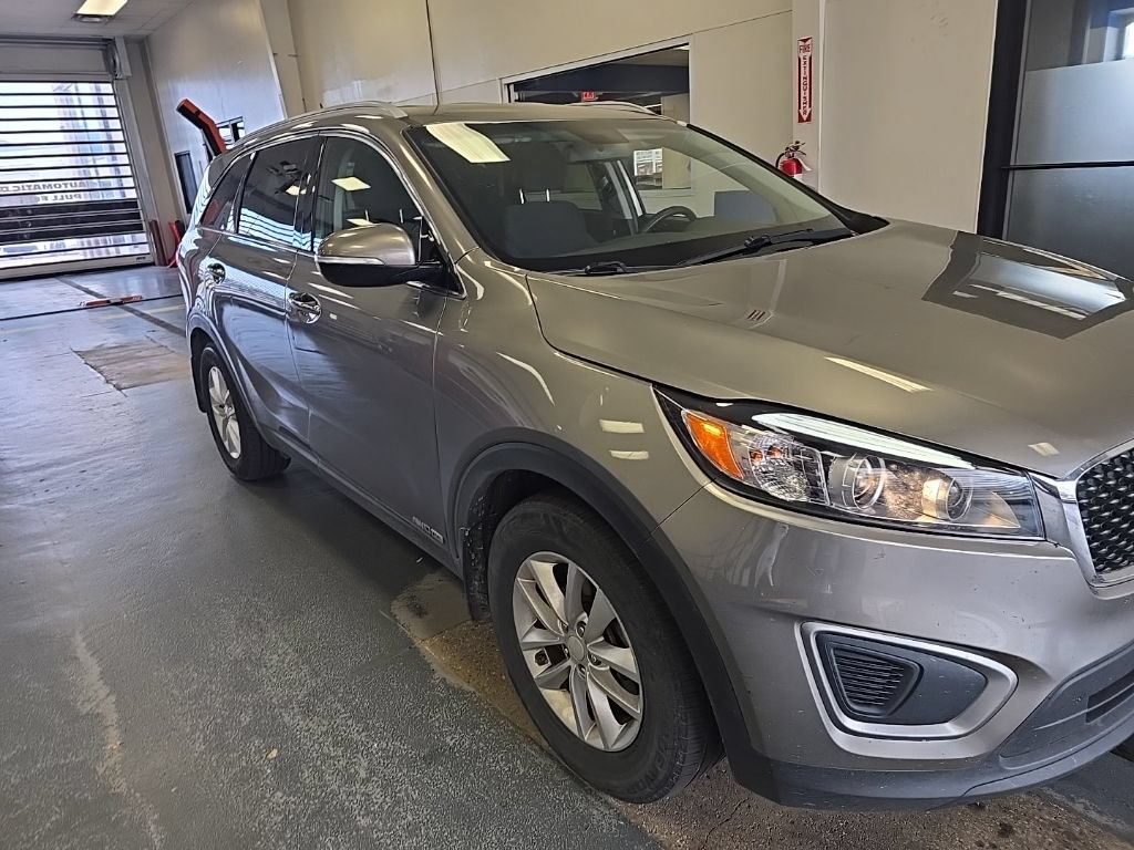 Used 2016 Kia Sorento LX