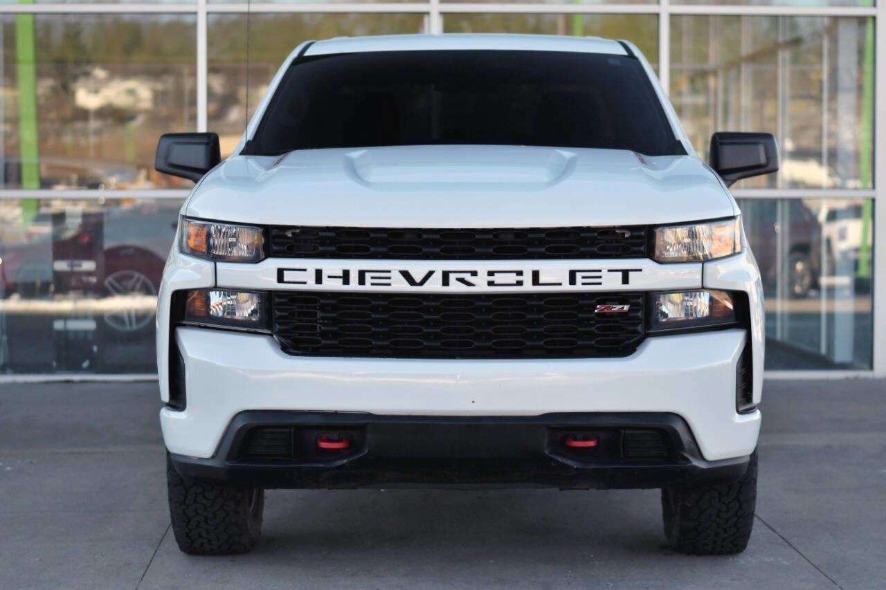 Used 2019 Chevrolet Silverado 1500 Custom Trail Boss AWD/4WD image 2