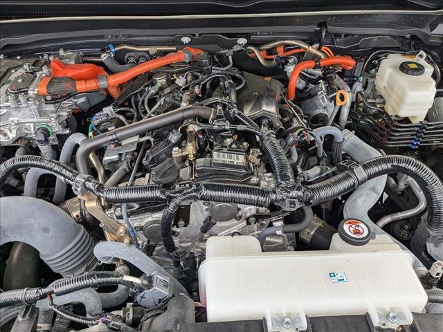 Used 2025 Toyota Tacoma TRD Off-Road image 21