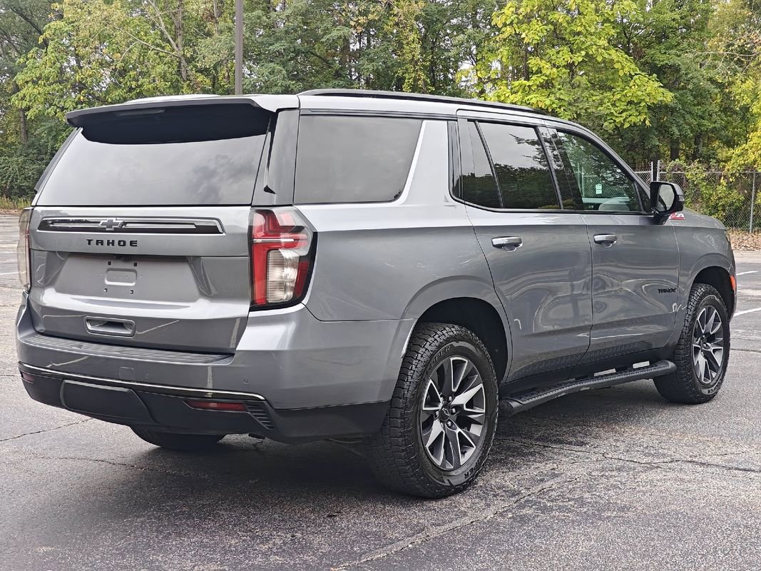 Used 2021 Chevrolet Tahoe Z71 w/ Z71 Signature Package image 3