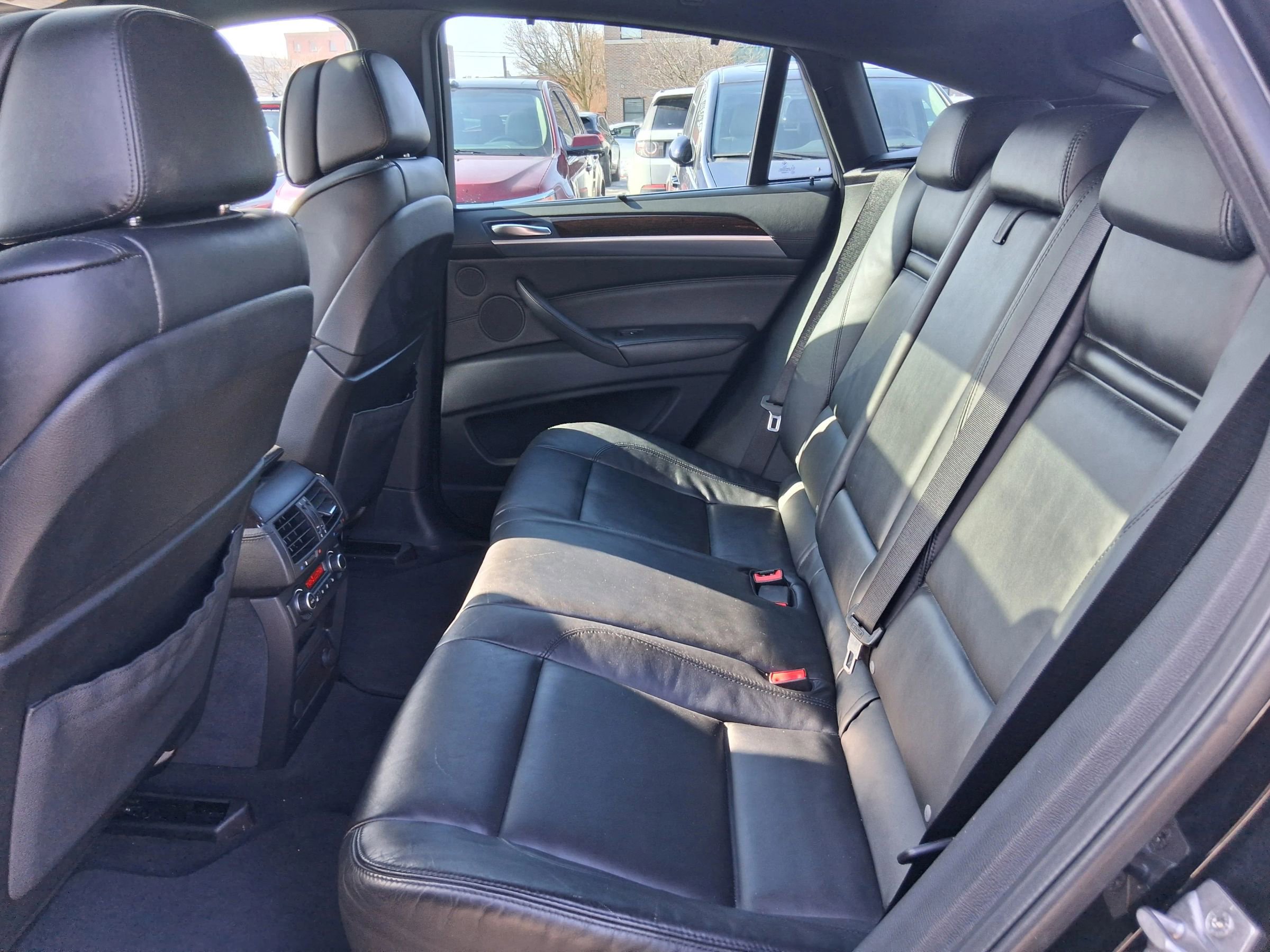 Used 2012 BMW X6 xDrive50i image 15